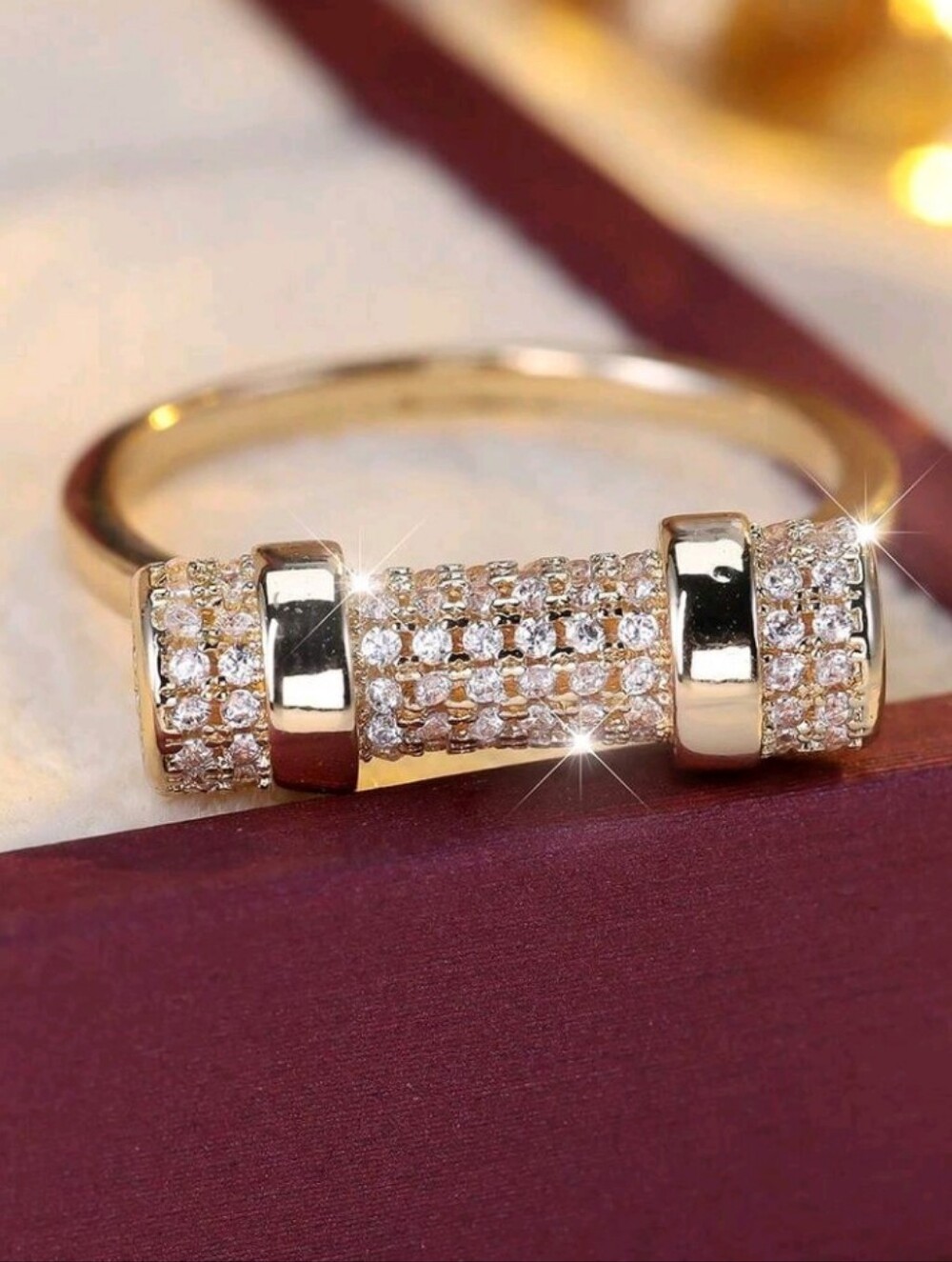 Pavé Cylinder Gold Ring - White Crystal